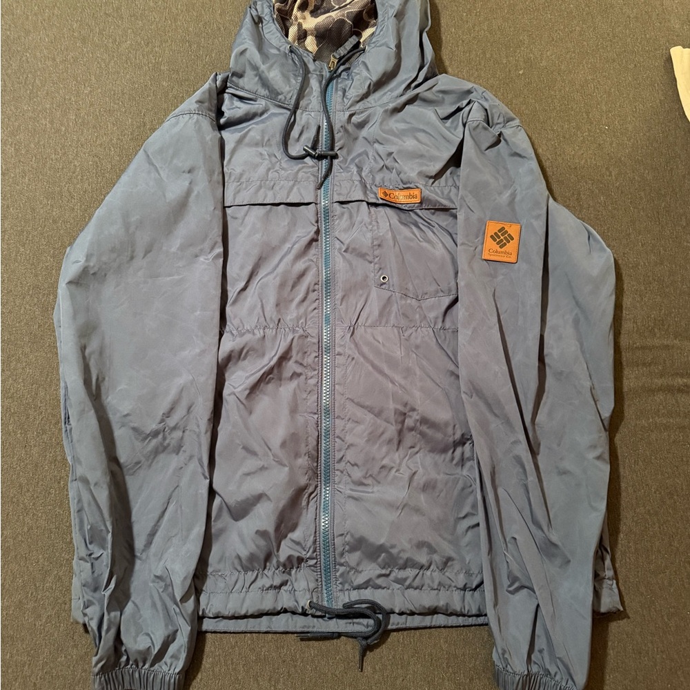 Columbia Gray Hooded Jacket with Logo Patch